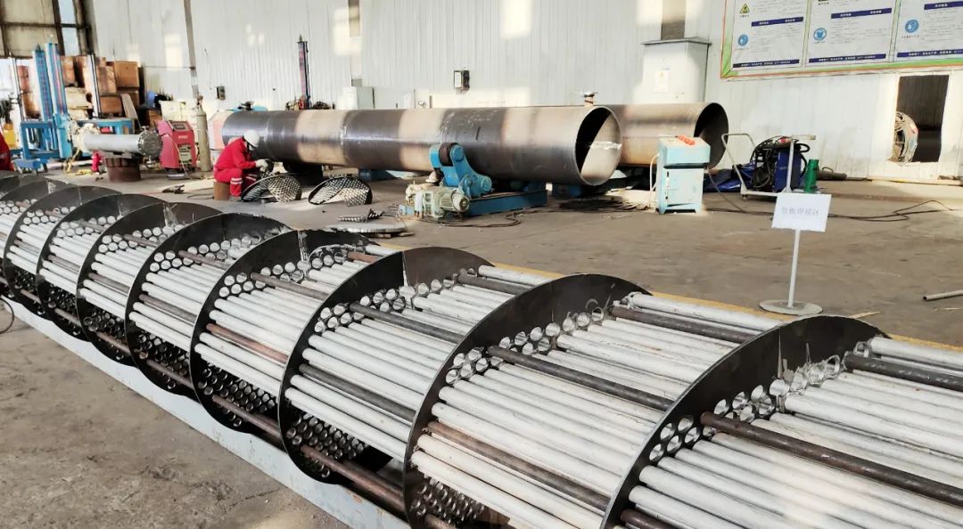 祝贺!化机公司首批新一代换热器产品成功交付(图1) 无中心管连续螺旋折流板换热器