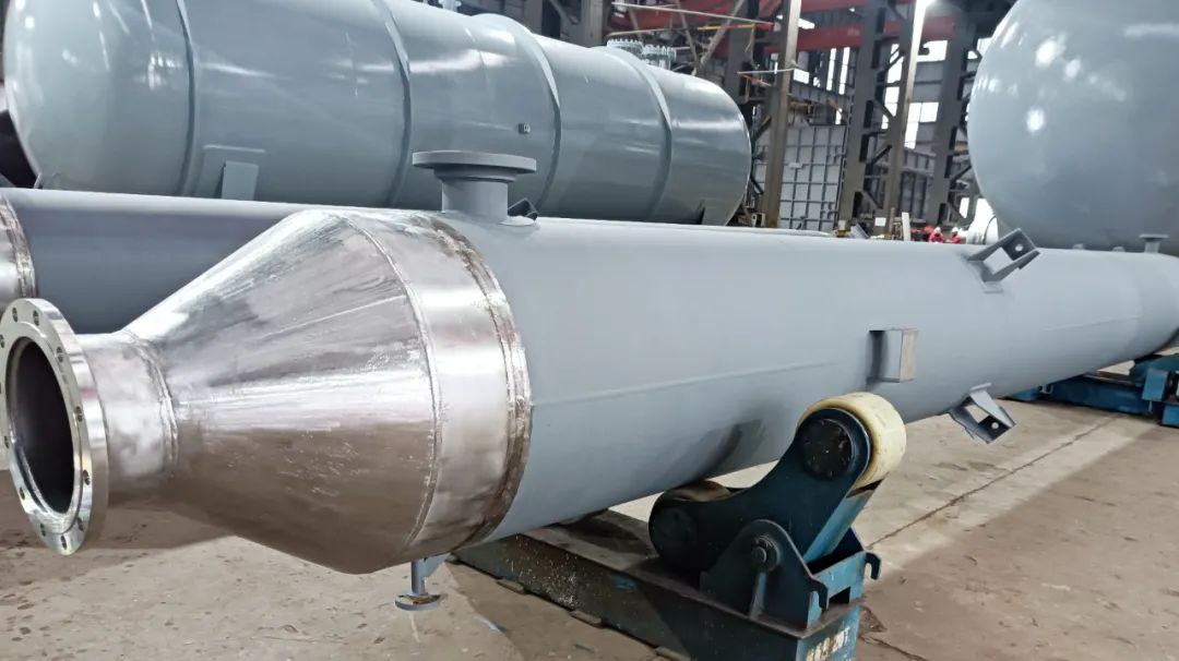 祝贺!化机公司首批新一代换热器产品成功交付(图3) 无中心管连续螺旋折流板换热器