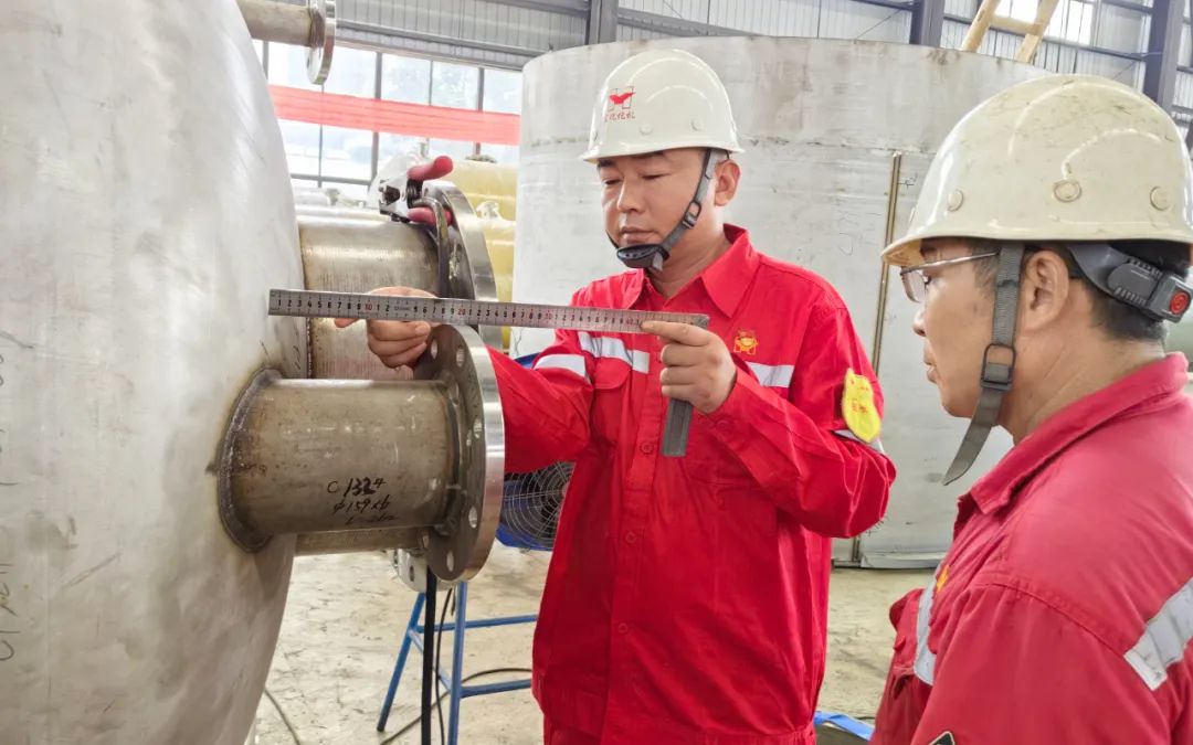 【宜化榜样】化机公司杜国圣:加强班组管理,用实干诠释担当(图5) 【宜化榜样】化机公司杜国圣:加强班组管理,用实干诠释担当(图5)